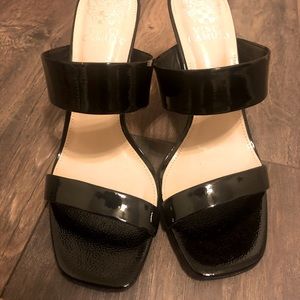 Vince camuto black heels